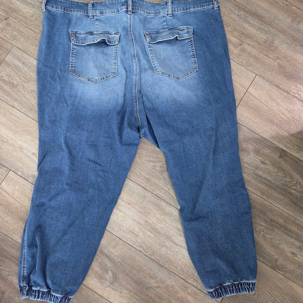 Torrid Jogger Jeans Plus Size‎ 28 Pull On Denim Elastic Hem Patch Pocket - Picture 3 of 13